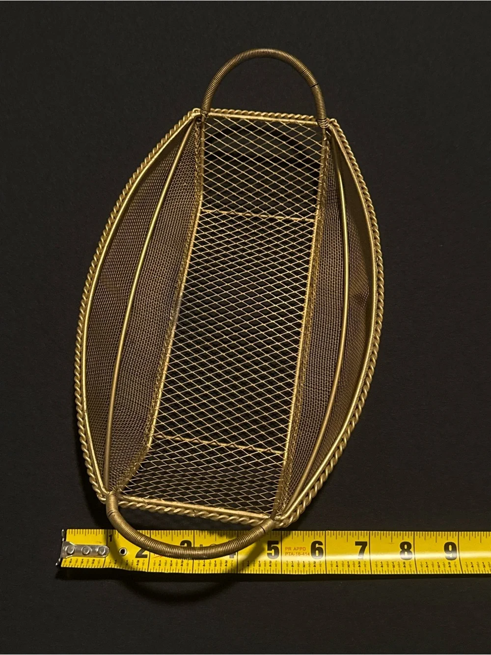 N/A elegant gold